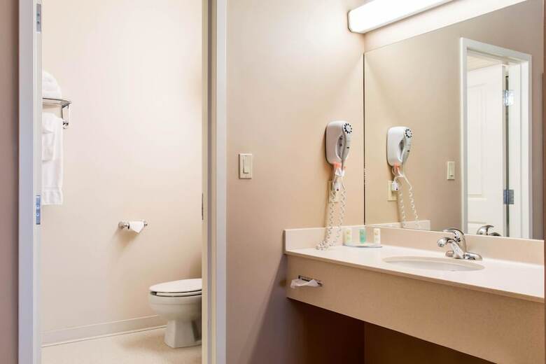 Hotel Quality Inn & Suites Amsterdam