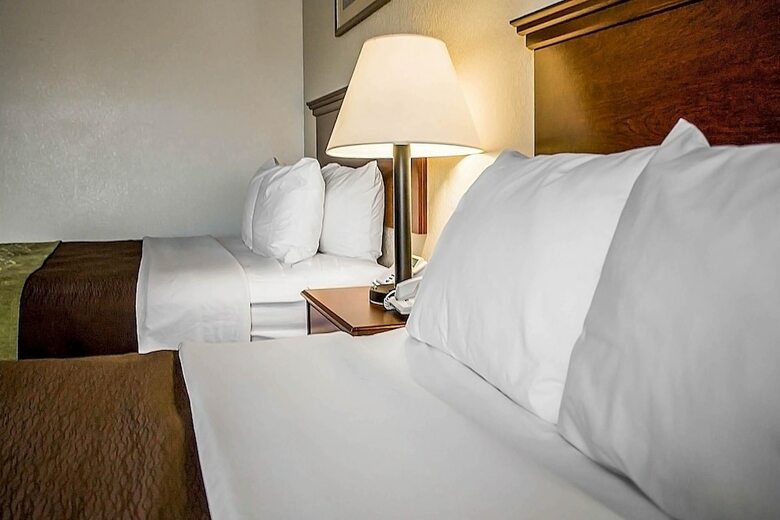 Motel Quality Inn & Suites