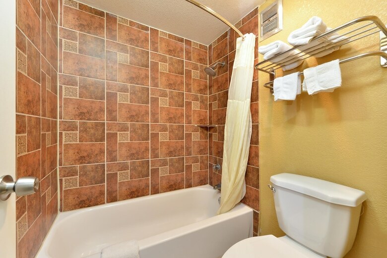 Hotel Americas Best Value Inn Schulenburg