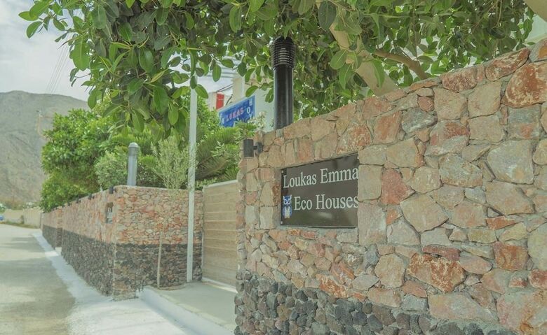 Apartamentos Loukas & Emma Eco Houses