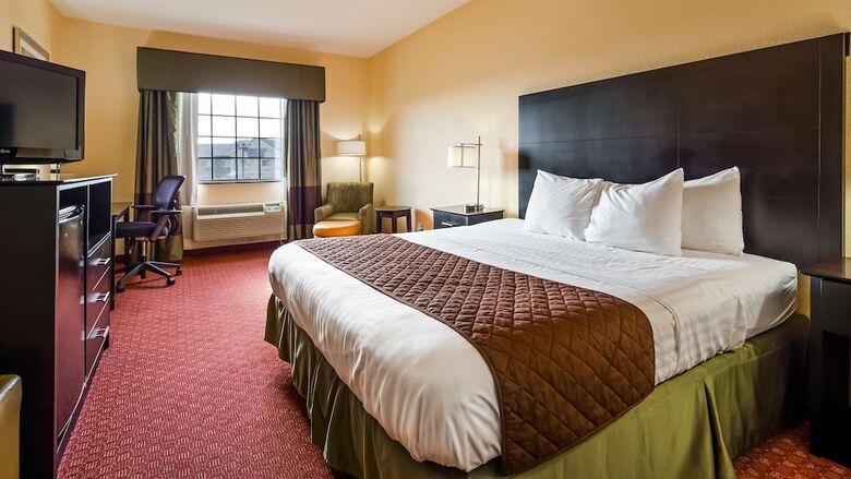 Hotel Best Western Mainland Inn & Suites