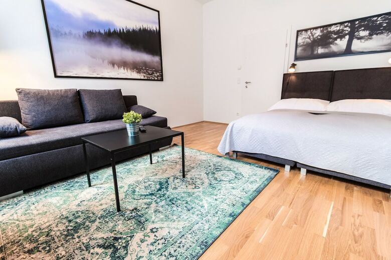 Checkvienna - Apartment Familienplatz