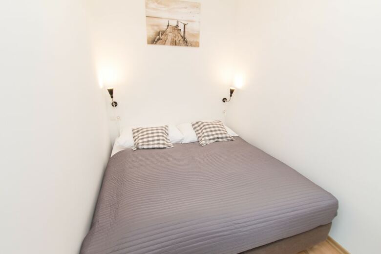 Checkvienna - Apartment Familienplatz