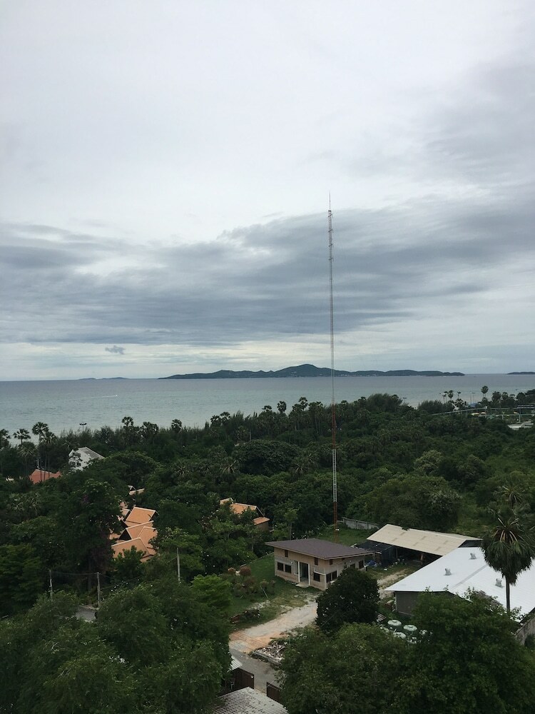 Jomtien Condotel - 9278 By Axiom