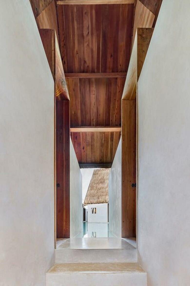 Hotel Punta Caliza
