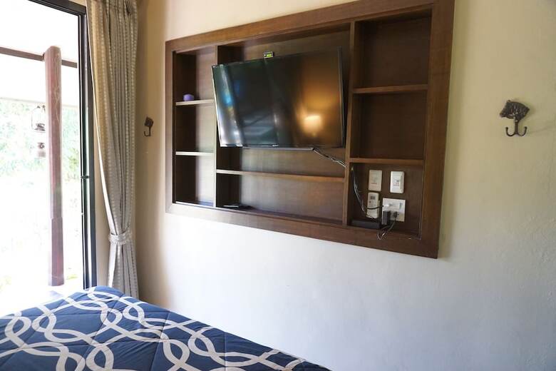 Hotel Krang Prong Resort And Took Kitchen
