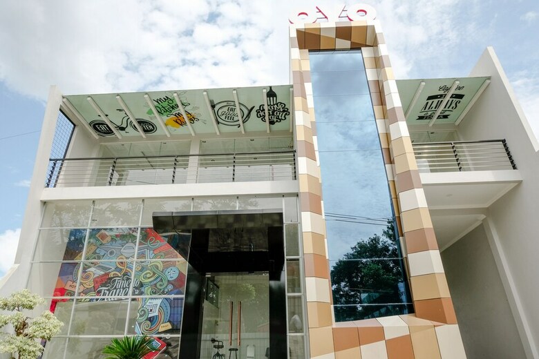 Hotel Oyo 2140 Hs Residence