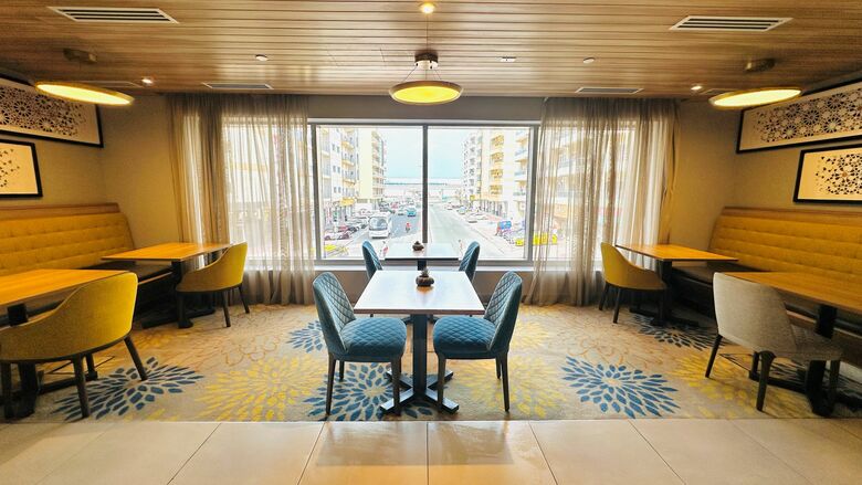 Hotel Hampton By Hilton Dubai Al Barsha