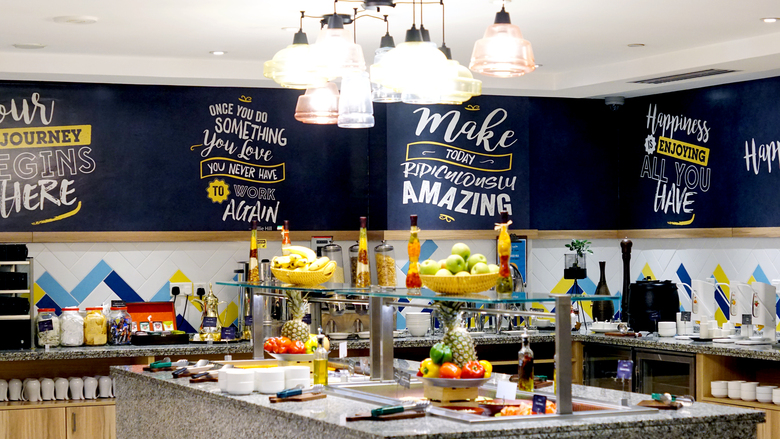 Hotel Hampton By Hilton Dubai Al Barsha