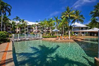 Hotel Coral Sands Resort On Trinity Beach