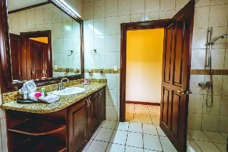 Condovac La Costa Club Y Hotel