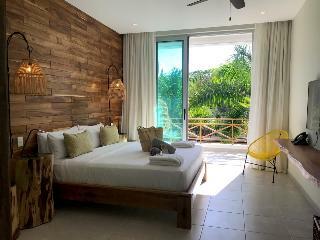 Saman Boutique Hotel & Residences