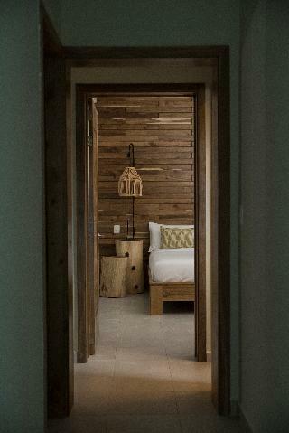 Saman Boutique Hotel & Residences