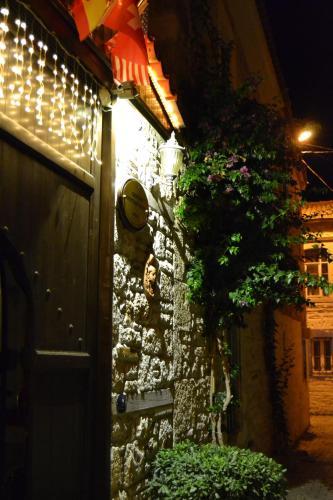 Griffon Hotel