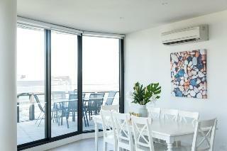 Hotel Melbourne Private Apartments - Collins Street