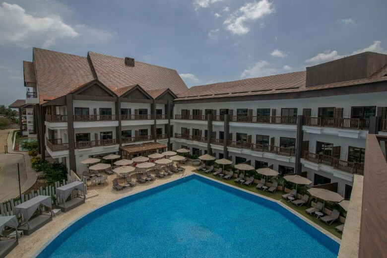 Hotel Grand Sirenis Karmair�