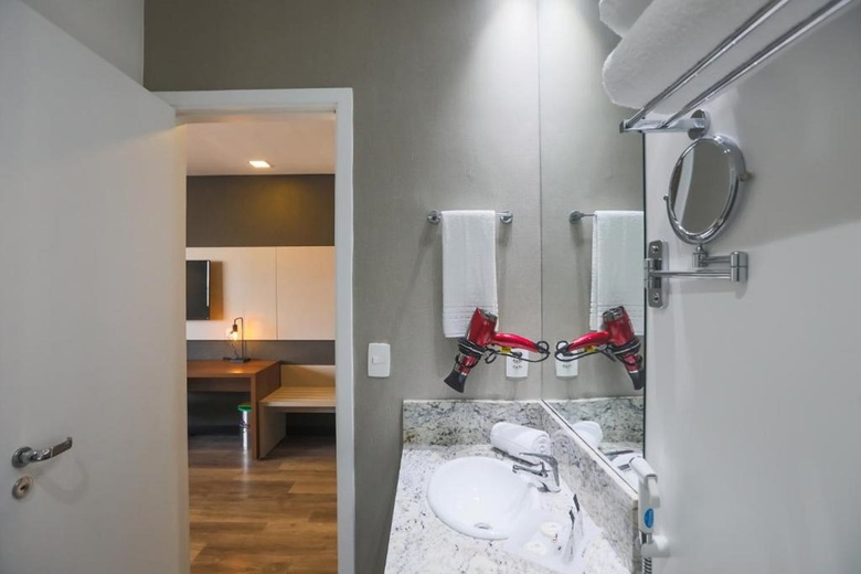 Ramada Hotel Suites Osasco