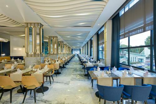 Limak Atlantis Deluxe Hotel