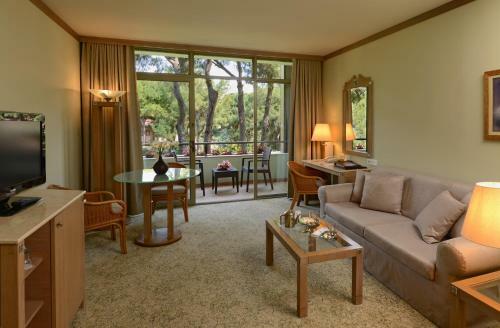 Hotel Gloria Verde Resort
