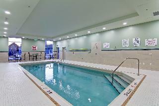 Hotel Holiday Inn Express And Suites Oshawa Downtown
