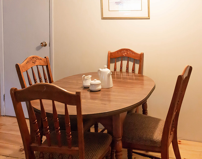 Hotel Mattawa River Cottages & Cardinal Restaurant