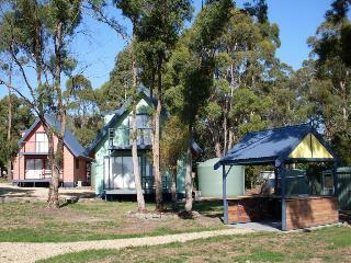 Hotel Four Seasons Holiday Cottages