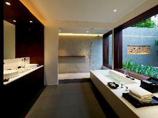 Hotel The Bale Phnom Penh