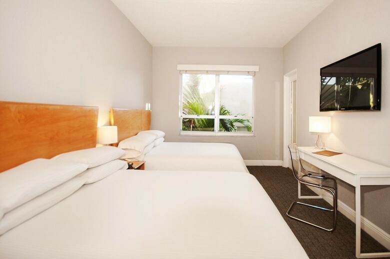 Crest Hotel Suites