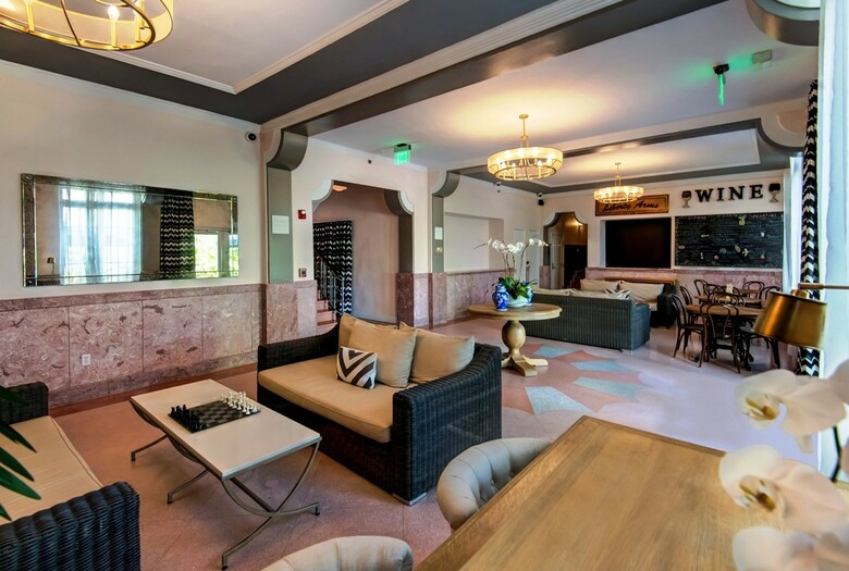 Sbh South Beach Hotel