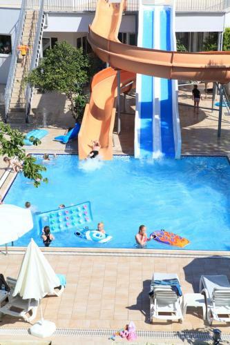 Apartamento Catty Cats Garden Hotel