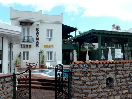 Tuseta Kaynak Apart
