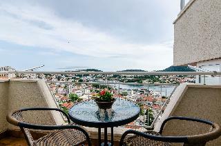 Hotel Villa Nautica Stone House