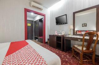 Oyo 821 Hotel Dinasti