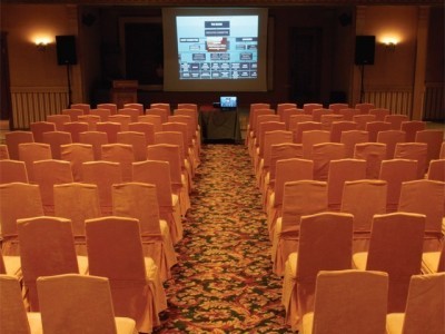 Hotel Neva Palas