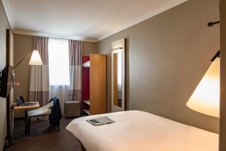 Hotel Ibis Paris Tour Montparnasse 15�me