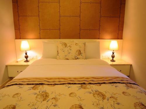 Sea Breeze Hotel And Apartments