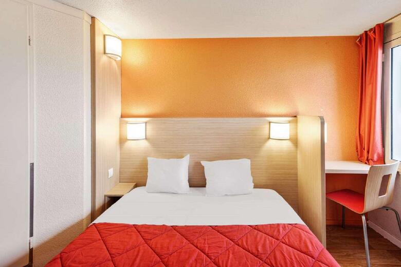 Hotel Premiere Classe Besancon - Ecole Valentin