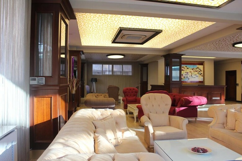 Nuans Hotel