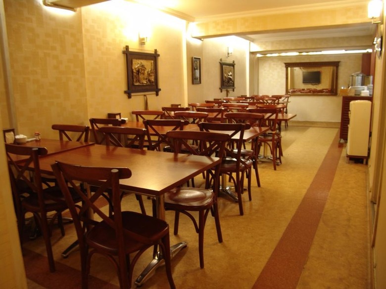 Hotel Nayla