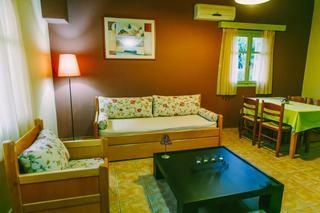 Apartamentos Eleon Villas