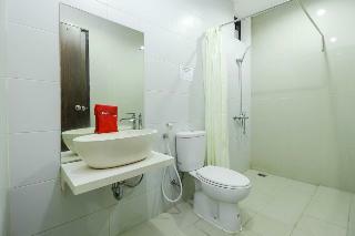 Hotel Reddoorz Plus @ Tb Simatupang