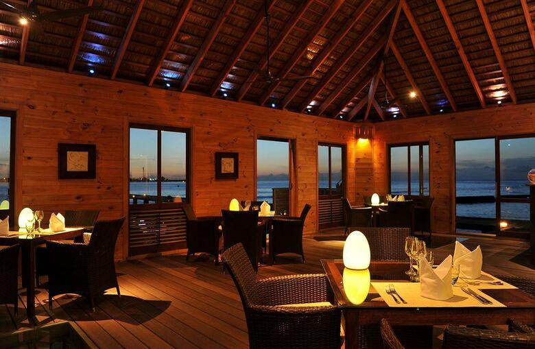 Hotel Komandoo Maldives Island Resort