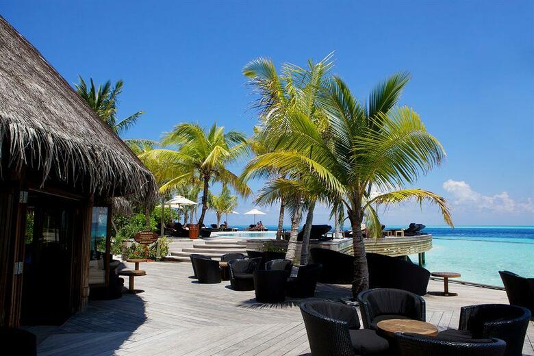 Hotel Komandoo Maldives Island Resort