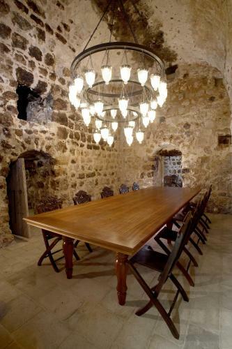 Posada Kasr-i Nehroz Hotel