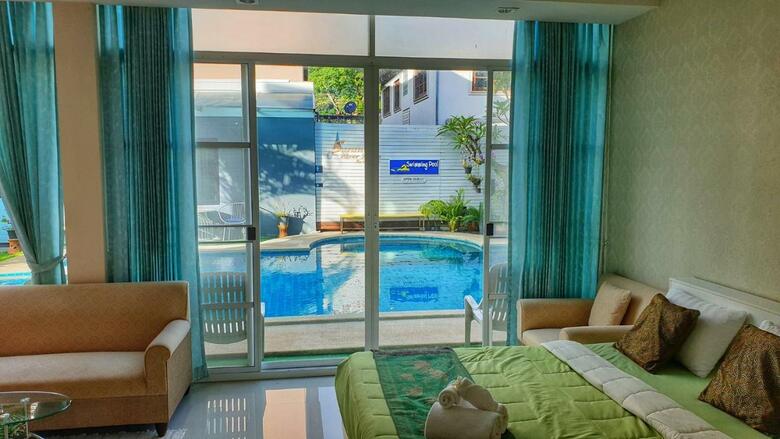 Hotel Saranya Riverhouse