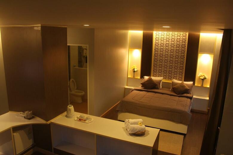 Hotel Saranya Riverhouse