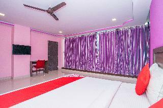 Hotel Oyo 5683 Sri Sai Suites