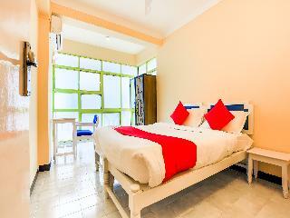 Hotel Oyo 776 Royal Heritage