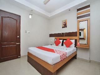 Oyo 958 Hotel Greenwood Inn