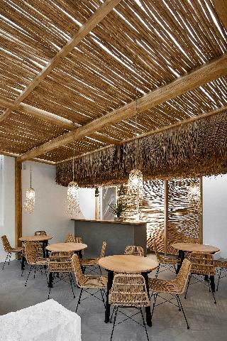Hotel Arco Solium Suites